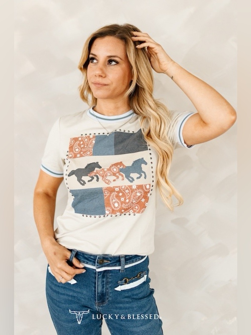 Lucky & Blessed Beige Running Horse Printed Contrast Hem Short Sleeve Top - Picture 2 of 3